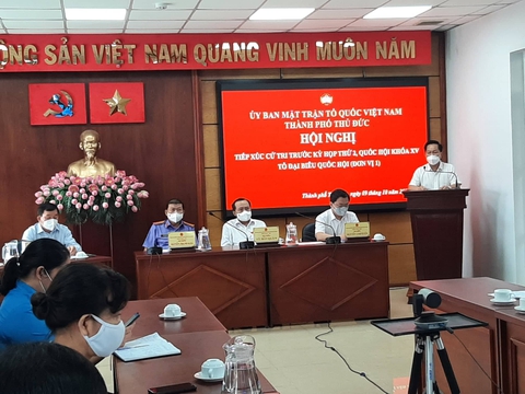 550 tình nguyện viên cập nhật dữ liệu tiêm chủng cho người dân TP Thủ Đức - Ảnh 1. 550 tình nguyện viên cập nhật dữ liệu tiêm chủng cho người dân TP Thủ Đức - Ảnh 1.