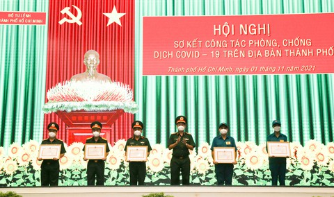 Bí thư Nguyễn Văn Nên: Mong các đồng chí rà soát mang tro cốt đến từng gia đình chu đáo - Ảnh 1. Bí thư Nguyễn Văn Nên: Mong các đồng chí rà soát mang tro cốt đến từng gia đình chu đáo - Ảnh 1.
