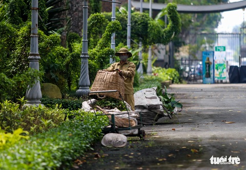 Thảo cầm viên dọn mình chờ ngày mở cửa 5-11 - Ảnh 3. Thảo cầm viên dọn mình chờ ngày mở cửa 5-11 - Ảnh 3.
