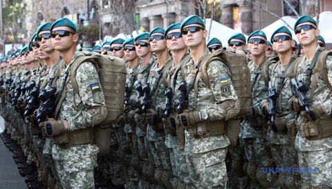 Ukraine đưa 8.500 lính và cảnh sát đến biên giới với Belarus - Ảnh 1. Ukraine đưa 8.500 lính và cảnh sát đến biên giới với Belarus - Ảnh 1.