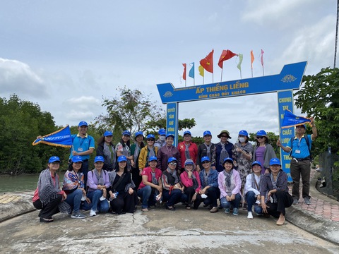 Nở rộ tour du lịch từ những vùng xanh - Ảnh 1. Nở rộ tour du lịch từ những vùng xanh - Ảnh 1.