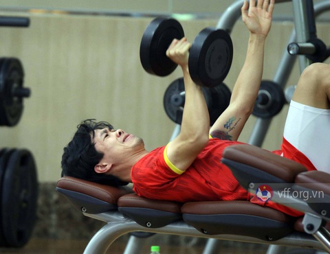 Đội tuyển Việt Nam tập gym tại khách sạn, Văn Toản trở về CLB - Ảnh 3. Đội tuyển Việt Nam tập gym tại khách sạn, Văn Toản trở về CLB - Ảnh 3.