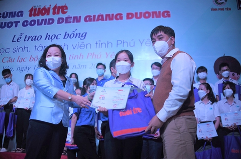 Truyền lửa để vượt qua khó khăn - Ảnh 1. Truyền lửa để vượt qua khó khăn - Ảnh 1.