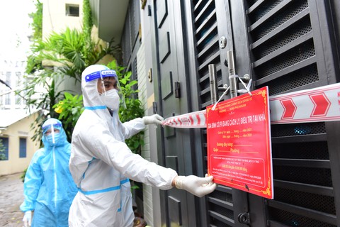 Tin sáng 26-11: Hơn 80.000 F0 TP.HCM đang cách ly, 95% ca tử vong có bệnh nền, miền Tây nóng - Ảnh 1. Tin sáng 26-11: Hơn 80.000 F0 TP.HCM đang cách ly, 95% ca tử vong có bệnh nền, miền Tây nóng - Ảnh 1.