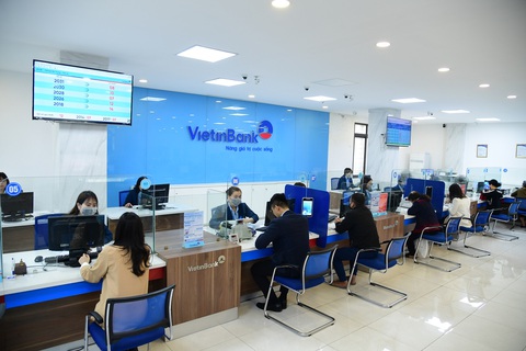 VietinBank tiến sát mục tiêu kế hoạch năm 2021 - Ảnh 2. VietinBank tiến sát mục tiêu kế hoạch năm 2021 - Ảnh 2.