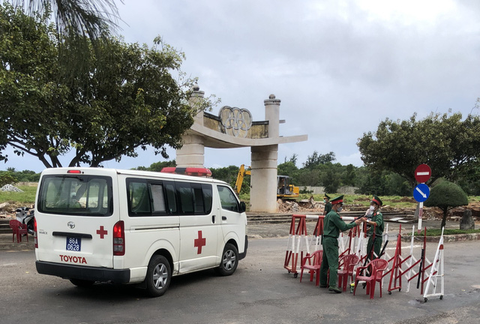 Dịch ở đảo Phú Quý bất ngờ bùng phát, lan nhanh ngoài sức tưởng tượng - Ảnh 1. Dịch ở đảo Phú Quý bất ngờ bùng phát, lan nhanh ngoài sức tưởng tượng - Ảnh 1.
