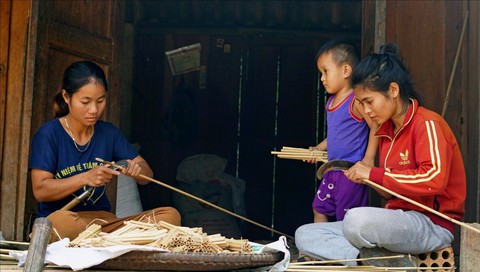 Ở thôn Chênh Vênh có... rừng bền vững - Ảnh 4. Ở thôn Chênh Vênh có... rừng bền vững - Ảnh 4.