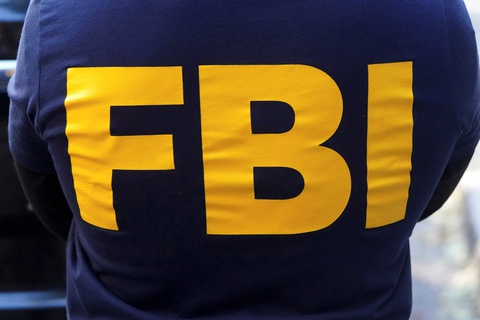 Tin tặc tấn công hệ thống mail của FBI, gửi hàng chục nghìn thư nặc danh - Ảnh 1. Tin tặc tấn công hệ thống mail của FBI, gửi hàng chục nghìn thư nặc danh - Ảnh 1.