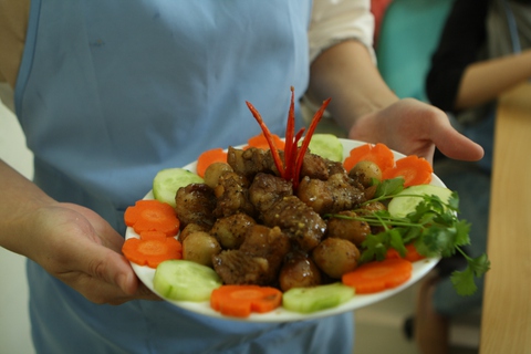 Người khiếm thị thi… nấu ăn - Ảnh 7. Người khiếm thị thi… nấu ăn - Ảnh 7.