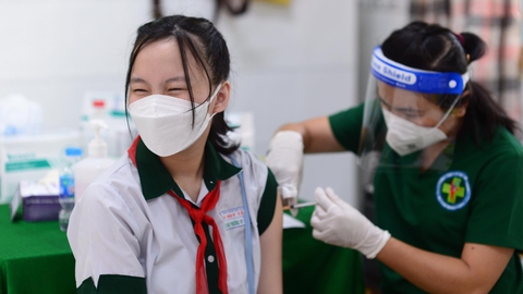 Vắc xin ngừa COVID-19 tiêm cho trẻ em không gây vô sinh - Ảnh 1. Vắc xin ngừa COVID-19 tiêm cho trẻ em không gây vô sinh - Ảnh 1.