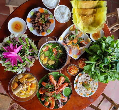 Lữ hành Saigontourist đưa đoàn khách đầu tiên đến Bến Tre - Ảnh 3. Lữ hành Saigontourist đưa đoàn khách đầu tiên đến Bến Tre - Ảnh 3.