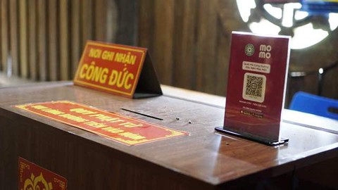 Hơn 100.000 lượt cúng dường cho các chùa qua ví điện tử - Ảnh 1. Hơn 100.000 lượt cúng dường cho các chùa qua ví điện tử - Ảnh 1.