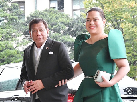 Ông Duterte sẽ tranh cử ghế Thượng viện Philippines năm 2022 - Ảnh 1. Ông Duterte sẽ tranh cử ghế Thượng viện Philippines năm 2022 - Ảnh 1.