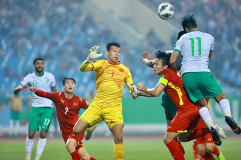 Quên World Cup đi, giờ thì hướng đến AFF Cup - Ảnh 1. Quên World Cup đi, giờ thì hướng đến AFF Cup - Ảnh 1.