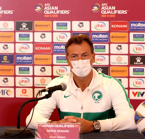HLV Herve Renard: “Đội tuyển Việt Nam chưa có điểm vì đây là một bảng đấu khó” - Ảnh 1. HLV Herve Renard: “Đội tuyển Việt Nam chưa có điểm vì đây là một bảng đấu khó” - Ảnh 1.