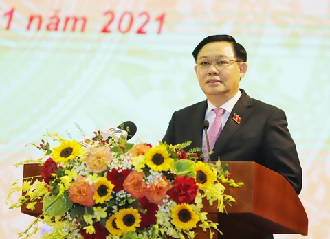 Chủ tịch Quốc hội Vương Đình Huệ: Hải Phòng có thể xây dựng đề án riêng về nhà ở xã hội - Ảnh 2. Chủ tịch Quốc hội Vương Đình Huệ: Hải Phòng có thể xây dựng đề án riêng về nhà ở xã hội - Ảnh 2.