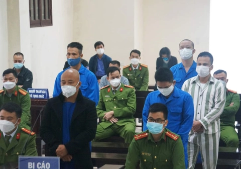 Con nuôi Đường ‘Nhuệ’ tự nhận 20 năm tù liên quan việc ăn chặn tiền hỏa táng - Ảnh 1. Con nuôi Đường ‘Nhuệ’ tự nhận 20 năm tù liên quan việc ăn chặn tiền hỏa táng - Ảnh 1.