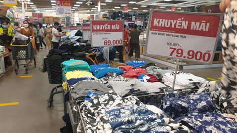 khuyen mai khuyen mai