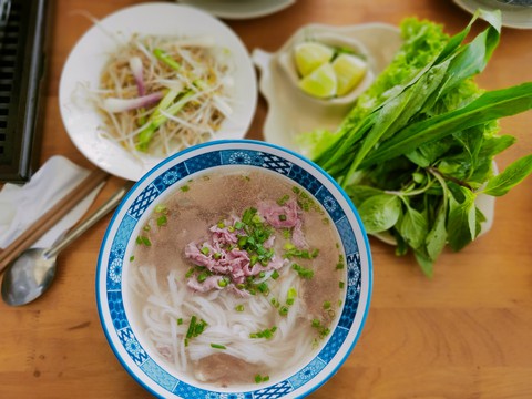 Phở Hồng luôn đạt kỷ lục trong lòng tôi - Ảnh 1. Phở Hồng luôn đạt kỷ lục trong lòng tôi - Ảnh 1.
