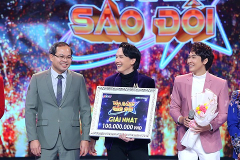 Hát hit Ngày chưa giông bão, Trần Vũ - Khắc Minh chiến thắng Tỏa sáng sao đôi - Ảnh 1. Hát hit Ngày chưa giông bão, Trần Vũ - Khắc Minh chiến thắng Tỏa sáng sao đôi - Ảnh 1.