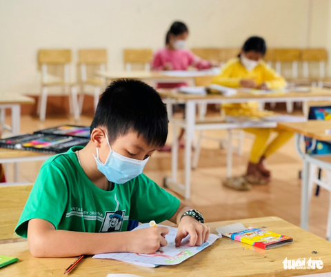 Ngày nhà giáo đặc biệt trong khu cách ly - Ảnh 2. Ngày nhà giáo đặc biệt trong khu cách ly - Ảnh 2.
