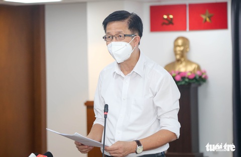 TP.HCM giải đáp lý do tạm ngừng karaoke, massage... sau 2 ngày cho phép - Ảnh 1. TP.HCM giải đáp lý do tạm ngừng karaoke, massage... sau 2 ngày cho phép - Ảnh 1.