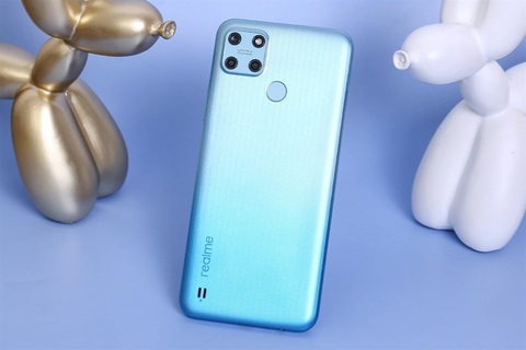realme lên kệ thế hệ smartphone hiệu suất khủng trong tầm giá - Ảnh 3. realme lên kệ thế hệ smartphone hiệu suất khủng trong tầm giá - Ảnh 3.
