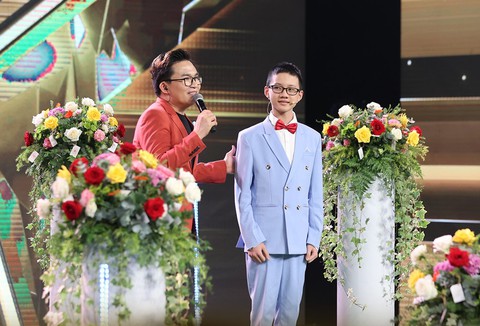 Đại Nghĩa, Xuân Bắc và kỷ lục gia trí nhớ Dương Anh Vũ khám phá tài năng dị biệt - Ảnh 4. Đại Nghĩa, Xuân Bắc và kỷ lục gia trí nhớ Dương Anh Vũ khám phá tài năng dị biệt - Ảnh 4.