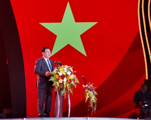 Chủ tịch Quốc hội dự khai mạc tuần Đại đoàn kết các dân tộc - di sản văn hóa Việt Nam - Ảnh 2. Chủ tịch Quốc hội dự khai mạc tuần Đại đoàn kết các dân tộc - di sản văn hóa Việt Nam - Ảnh 2.