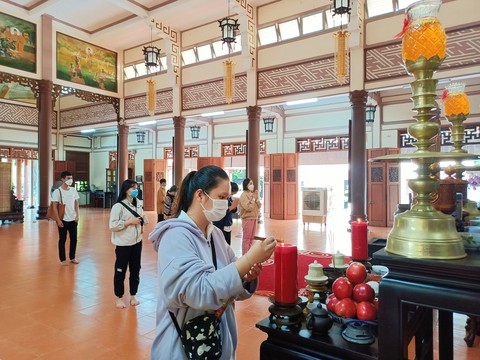 Khánh Hòa tổ chức lễ cầu siêu cho đồng bào tử vong vì dịch COVID-19 - Ảnh 5. Khánh Hòa tổ chức lễ cầu siêu cho đồng bào tử vong vì dịch COVID-19 - Ảnh 5.