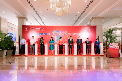 Shopee khởi động chiến dịch tôn vinh sản phẩm Việt - Ảnh 4. Shopee khởi động chiến dịch tôn vinh sản phẩm Việt - Ảnh 4.