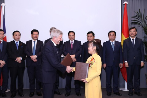 Tâm và tầm của doanh nhân với giáo dục cho thế hệ tương lai - Ảnh 5. Tâm và tầm của doanh nhân với giáo dục cho thế hệ tương lai - Ảnh 5.