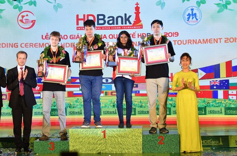 Tâm và tầm của doanh nhân với giáo dục cho thế hệ tương lai - Ảnh 4. Tâm và tầm của doanh nhân với giáo dục cho thế hệ tương lai - Ảnh 4.