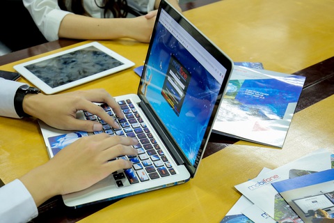 MobiFone được phép triển khai thí điểm dịch vụ Mobile Money - Ảnh 1. MobiFone được phép triển khai thí điểm dịch vụ Mobile Money - Ảnh 1.