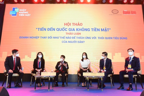 COVID-19 thúc đẩy quá trình chuyển đổi số trong ngân hàng - Ảnh 10. COVID-19 thúc đẩy quá trình chuyển đổi số trong ngân hàng - Ảnh 10.