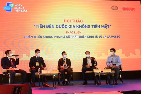 COVID-19 thúc đẩy quá trình chuyển đổi số trong ngân hàng - Ảnh 22. COVID-19 thúc đẩy quá trình chuyển đổi số trong ngân hàng - Ảnh 22.