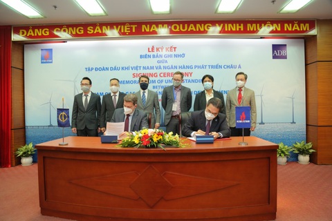 Petrovietnam hợp tác ADB thúc đẩy phát triển năng lượng xanh - Ảnh 1. Petrovietnam hợp tác ADB thúc đẩy phát triển năng lượng xanh - Ảnh 1.