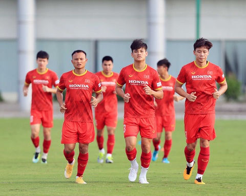HLV Park Hang Seo triệu tập 33 cầu thủ đội tuyển Việt Nam chuẩn bị AFF Suzuki Cup 2020 - Ảnh 2. HLV Park Hang Seo triệu tập 33 cầu thủ đội tuyển Việt Nam chuẩn bị AFF Suzuki Cup 2020 - Ảnh 2.