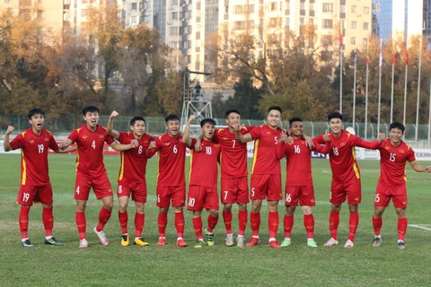 May mà HLV Park Hang Seo còn có Hai Long - Ảnh 1. May mà HLV Park Hang Seo còn có Hai Long - Ảnh 1.