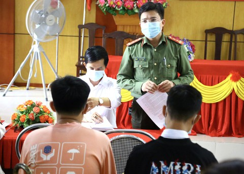 Cảnh cáo 4 học sinh xâm nhập trái phép vào lớp học trực tuyến để gây nhiễu, quấy rối - Ảnh 1. Cảnh cáo 4 học sinh xâm nhập trái phép vào lớp học trực tuyến để gây nhiễu, quấy rối - Ảnh 1.