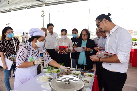 Đi tìm người nấu phở ngon 2021: Kỳ vọng nhiều tô phở sáng tạo - Ảnh 16. Đi tìm người nấu phở ngon 2021: Kỳ vọng nhiều tô phở sáng tạo - Ảnh 16.