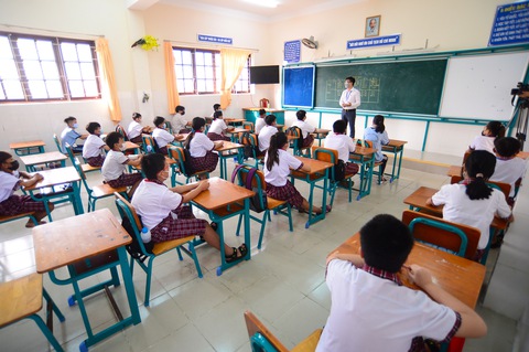 Nhà giáo trong thời chuyển đổi số phải như thế nào? - Ảnh 1. Nhà giáo trong thời chuyển đổi số phải như thế nào? - Ảnh 1.