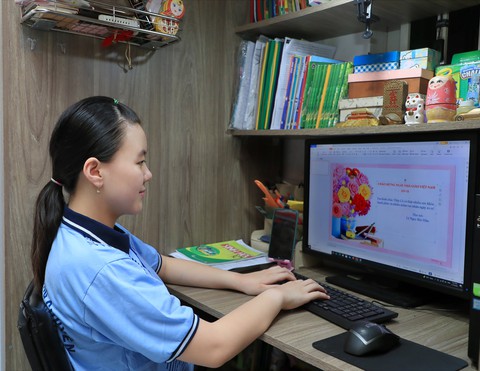 Trong gian khó thêm biết ơn thầy cô - Ảnh 1. Trong gian khó thêm biết ơn thầy cô - Ảnh 1.
