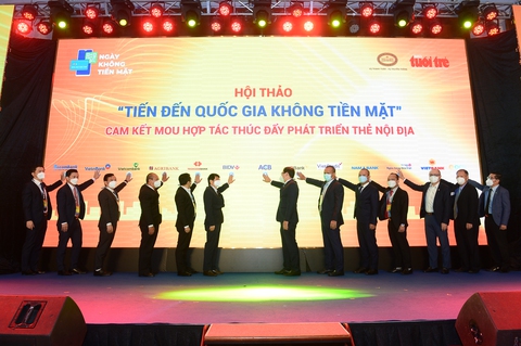 Mở ra kỷ nguyên không tiền mặt - Ảnh 1. Mở ra kỷ nguyên không tiền mặt - Ảnh 1.
