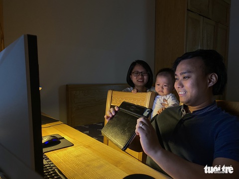 Một ngày của thầy cô online - Ảnh 7. Một ngày của thầy cô online - Ảnh 7.