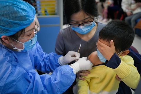COVID-19 thế giới ngày 21-11: Hà Lan ngừng mổ ung thư và tim để lập phòng ICU - Ảnh 4. COVID-19 thế giới ngày 21-11: Hà Lan ngừng mổ ung thư và tim để lập phòng ICU - Ảnh 4.