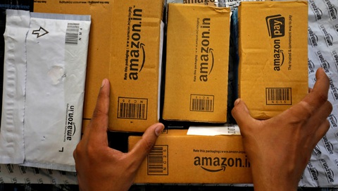 Nhiều giám đốc Amazon tại Ấn bị buộc tội vì để cần sa được bán như rau - Ảnh 1. Nhiều giám đốc Amazon tại Ấn bị buộc tội vì để cần sa được bán như rau - Ảnh 1.