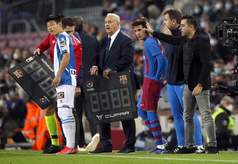 HLV Xavi chào sân với trận thắng của Barca - Ảnh 1. HLV Xavi chào sân với trận thắng của Barca - Ảnh 1.
