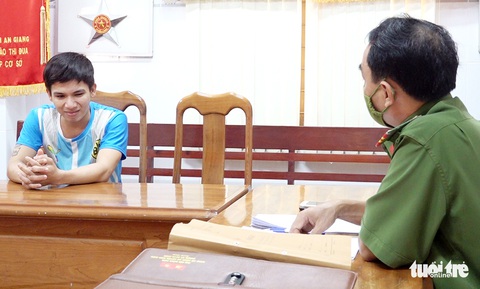 Phê ma túy, đổ nước vào miệng làm chết cháu bé 7 tháng tuổi - Ảnh 2. Phê ma túy, đổ nước vào miệng làm chết cháu bé 7 tháng tuổi - Ảnh 2.