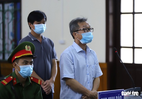 Hai cựu lãnh đạo doanh nghiệp liên quan dự án trại bò tai tiếng ở Hà Tĩnh lãnh án - Ảnh 1. Hai cựu lãnh đạo doanh nghiệp liên quan dự án trại bò tai tiếng ở Hà Tĩnh lãnh án - Ảnh 1.